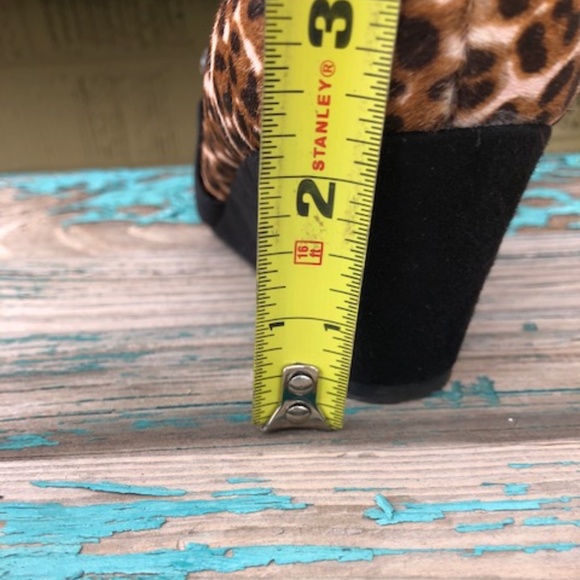 Women's Alex Marie, Cowhide Leather, Leopard Wedge Shoes 9M - Picture 7 of 10